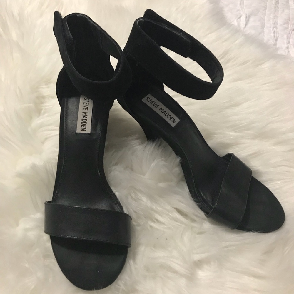 Steve Madden Velcro heels